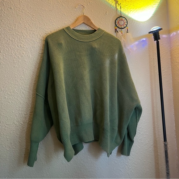Free people green knit sweater mock neck size small - Picture 1 of 6
